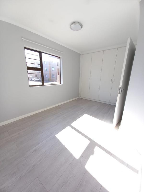 To Let 2 Bedroom Property for Rent in Sunningdale Western Cape